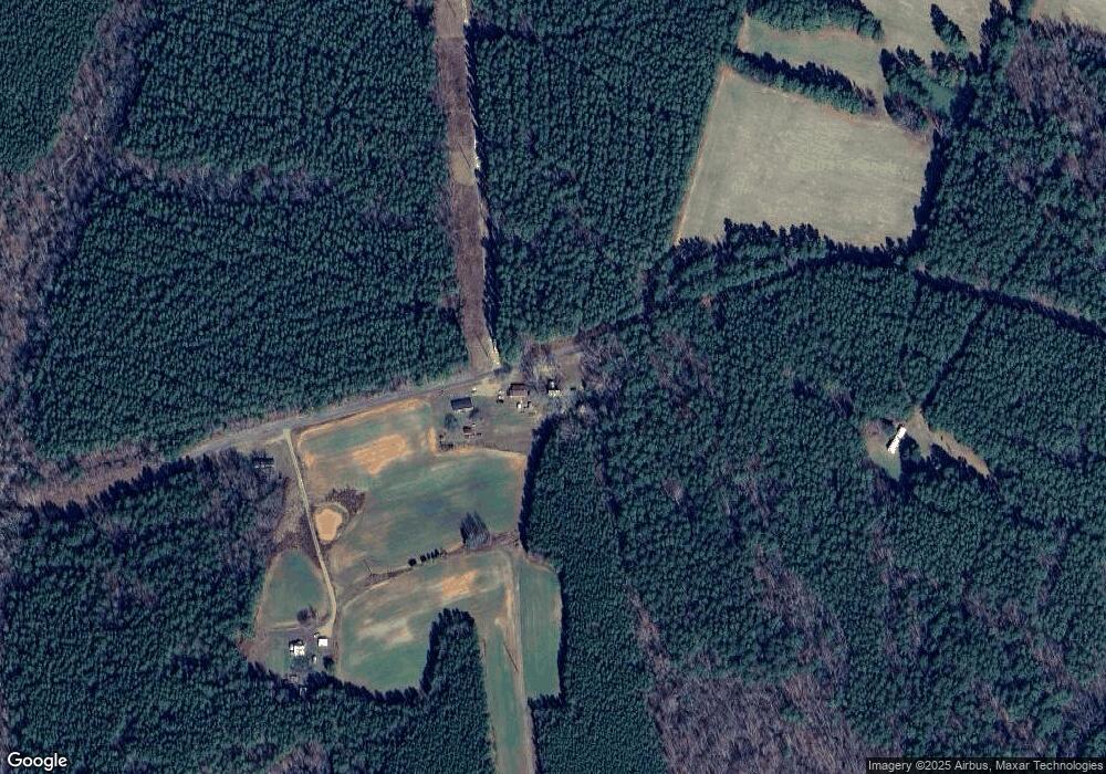 576 Foundry Creek Rd, Dundas, VA 23938 - photo 1