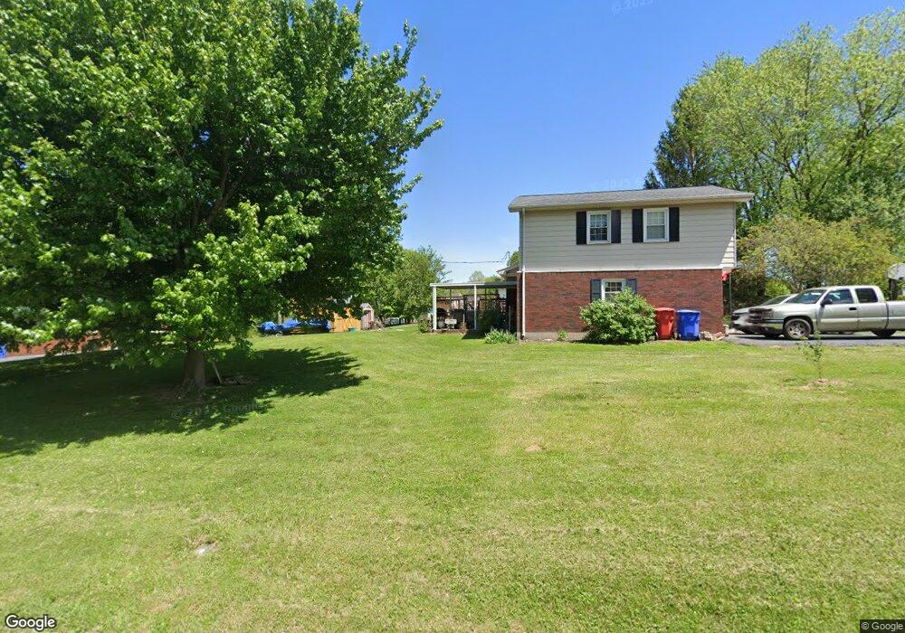 32 Hollye Dr SE, Corydon, IN 47112 - photo 1