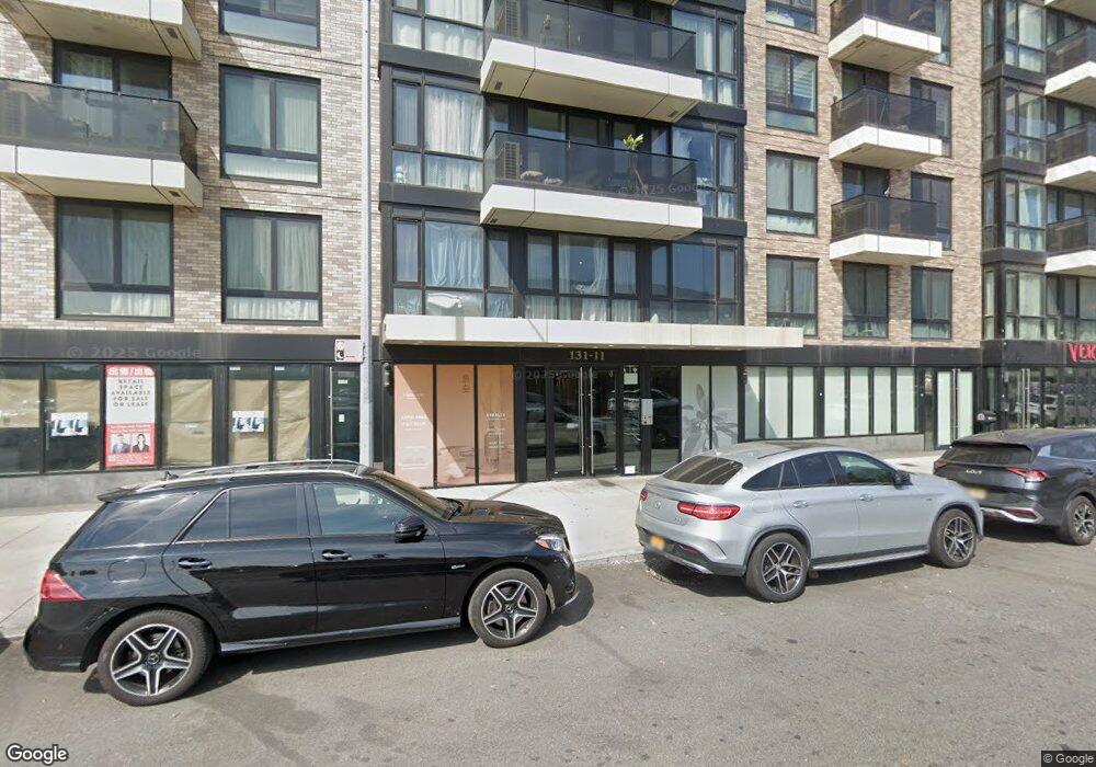 Parkview unit 8D(PH), Flushing, NY 11355 - photo 1