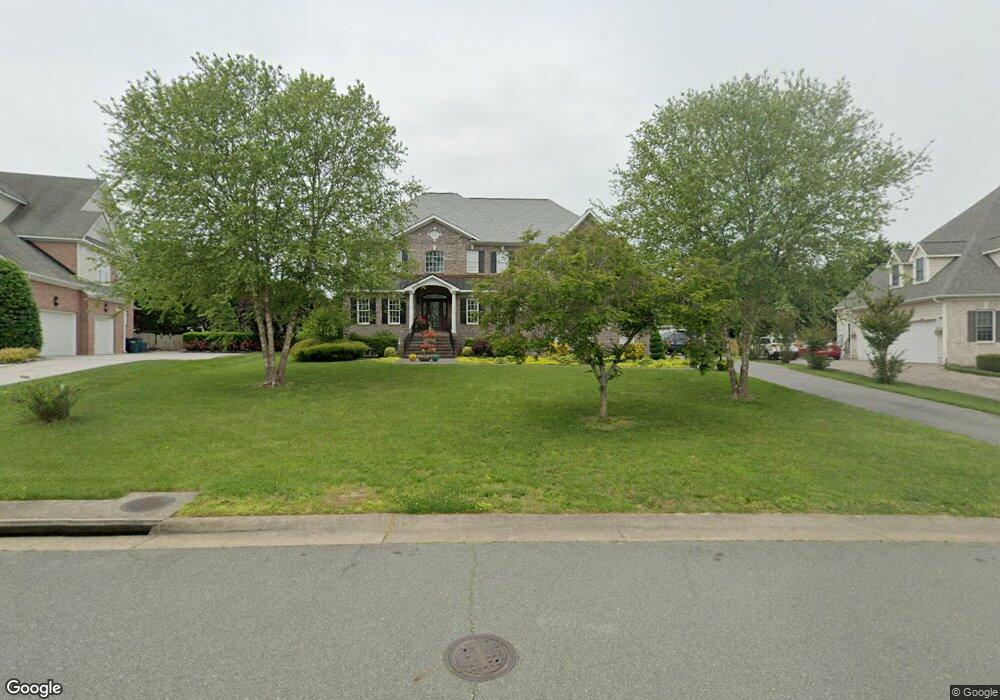 11725 Olde Covington Way, Glen Allen, VA 23059 - photo 1