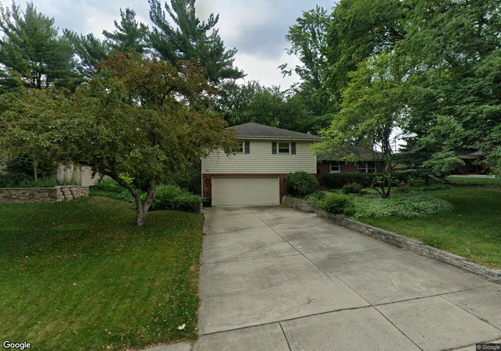 16 Notre Dame Dr, Naperville, IL 60540 - photo 1