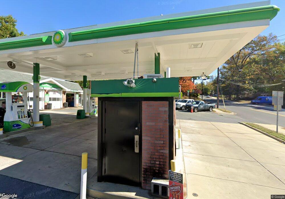 2601 Forest Glen Rd, Silver Spring, MD 20910 - photo 1