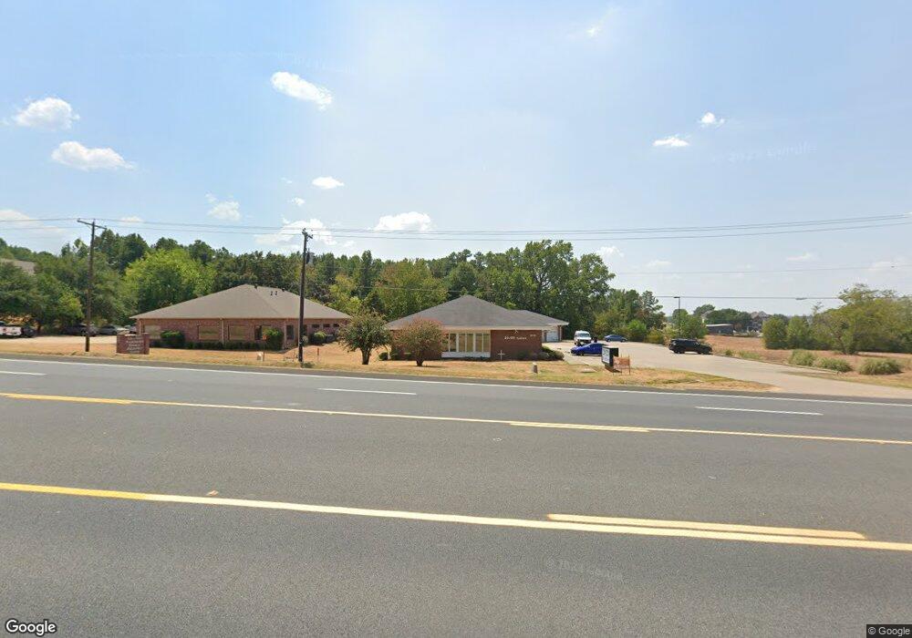 3915 NE Stallings Dr, Nacogdoches, TX 75965 - photo 1