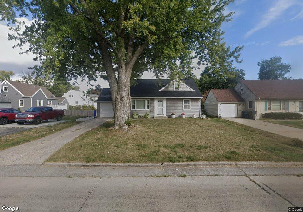 384 31st St SE, Cedar Rapids, IA 52403 - photo 1