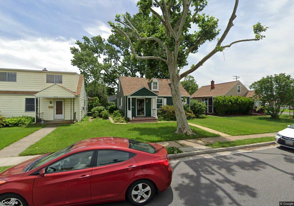 8203 Longpoint Rd, Dundalk, MD 21222 - photo 1