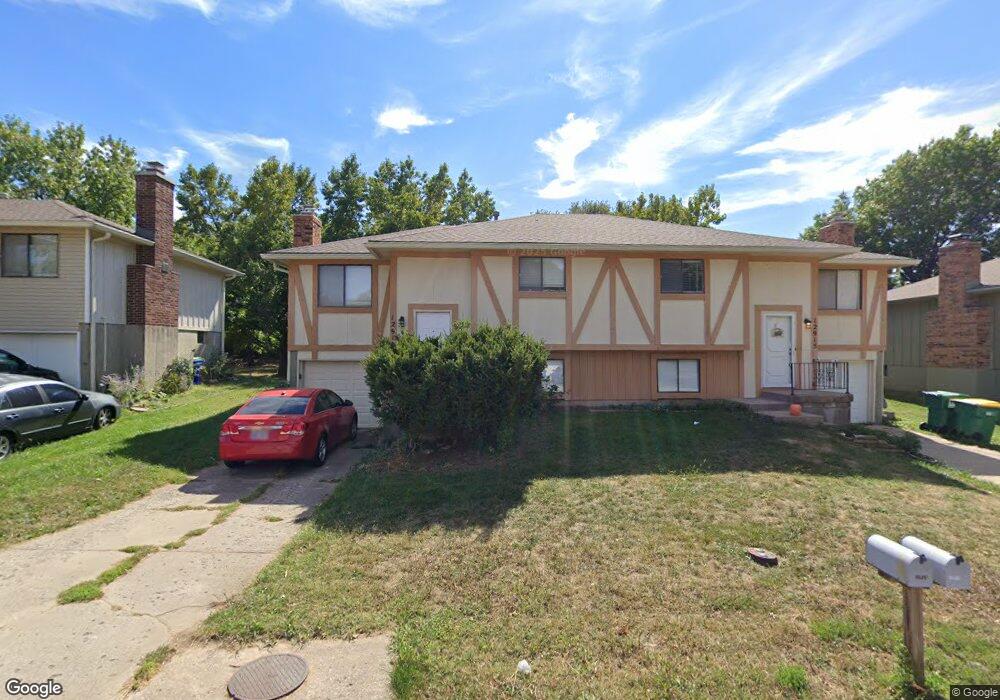 12913 W 61st Terrace, Shawnee, KS 66216 - photo 1