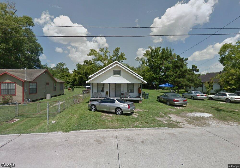 1610 N Prater St, Lake Charles, LA 70601 - photo 1