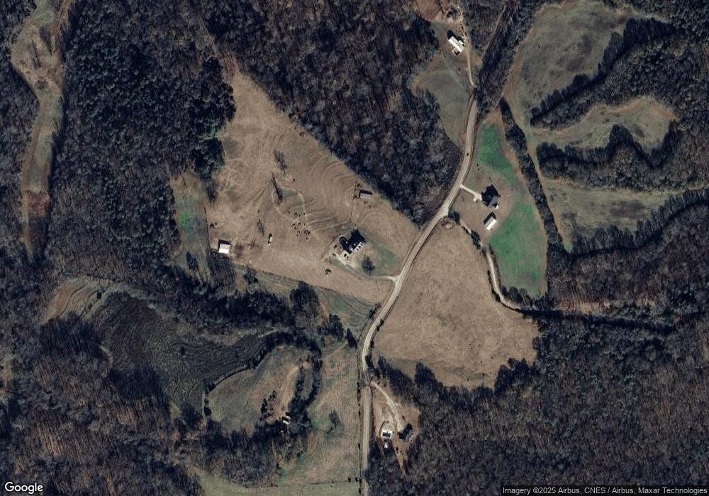 1147 Crumps Bridge Rd, Martin, GA 30557 - photo 1