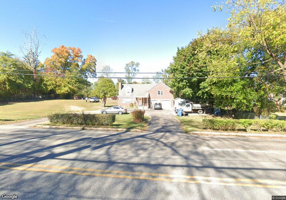 1213 Lancaster Ave, Berwyn, PA 19312 - photo 1