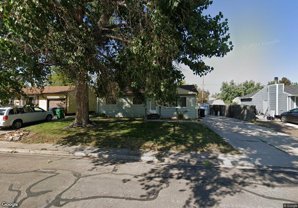 3928 E 8th St, Cheyenne, WY 82001 - photo 1