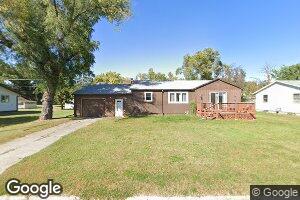 411 W Madison Ave, Mahnomen, MN 56557