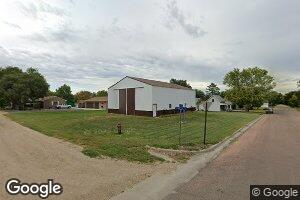 106 6th St NW, Wessington Springs, SD 57382