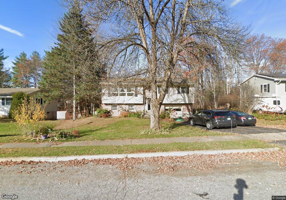 21 Rosewood Ln, Essex Junction, VT 05452 - photo 1