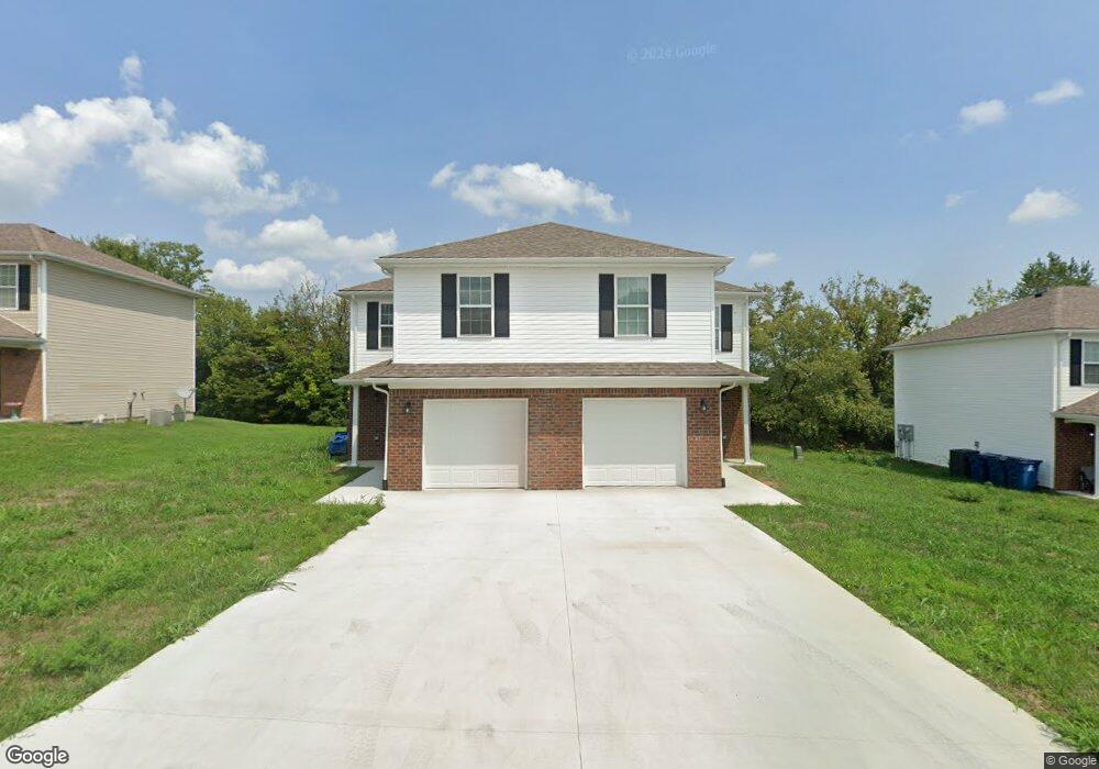 152 Virginia Ave, Harrodsburg, KY 40330 - photo 1