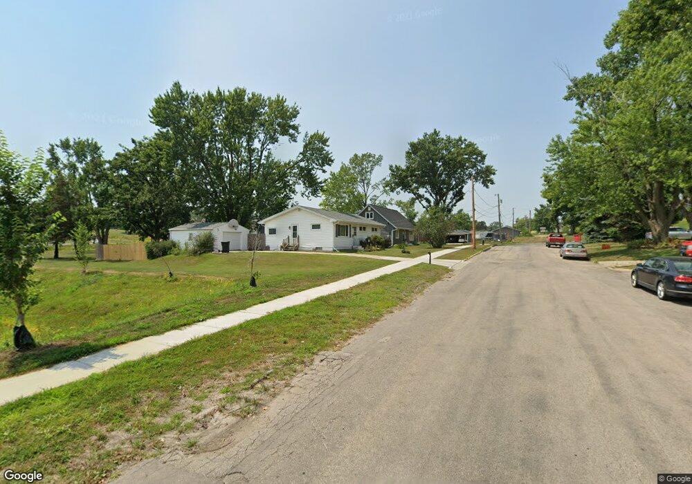 1133 N Ave NW, Cedar Rapids, IA 52405 - photo 1