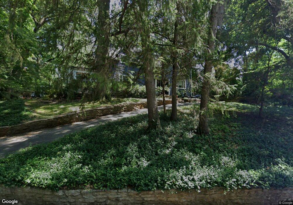 251 E Torrence Rd, Columbus, OH 43214 - photo 1