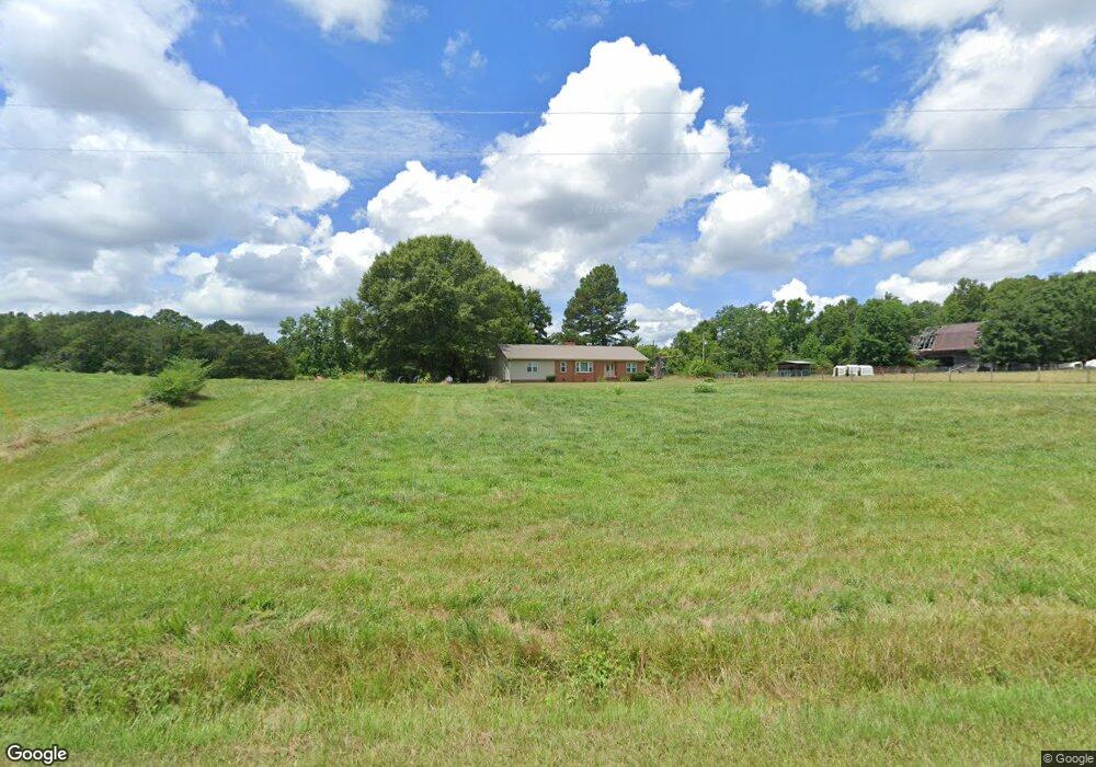 900 Frazier Rd, Ramseur, NC 27316 - photo 1