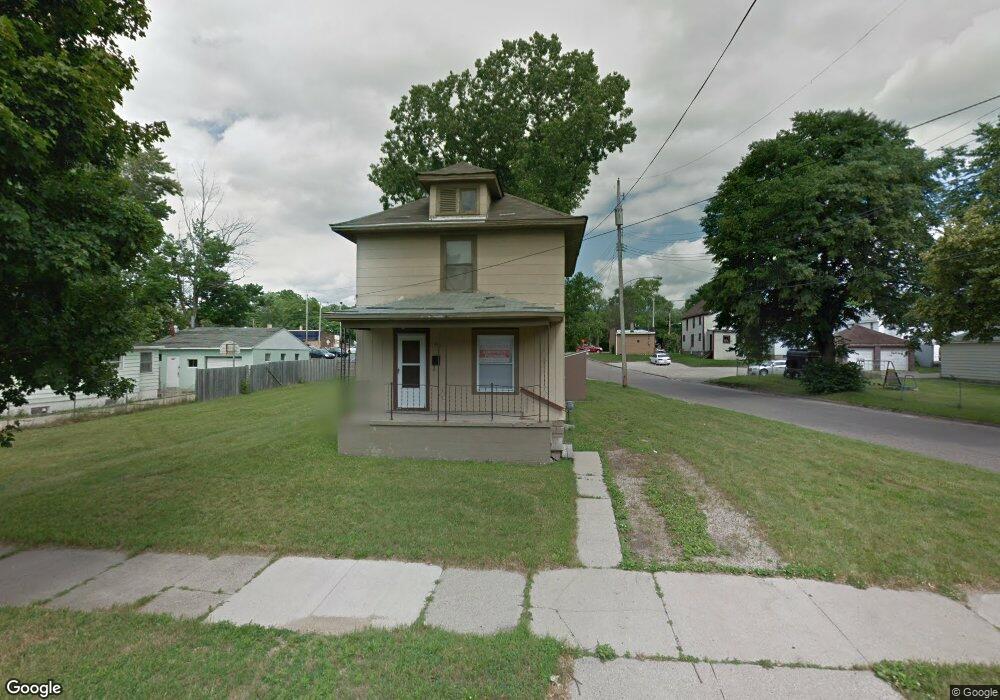 1521 Herbert St, Lansing, MI 48910 - photo 1