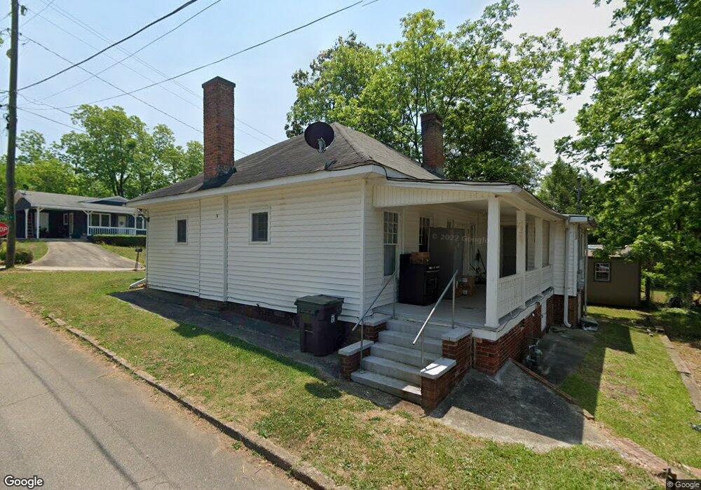 124 Mitchell St, Toccoa, GA 30577 - photo 1