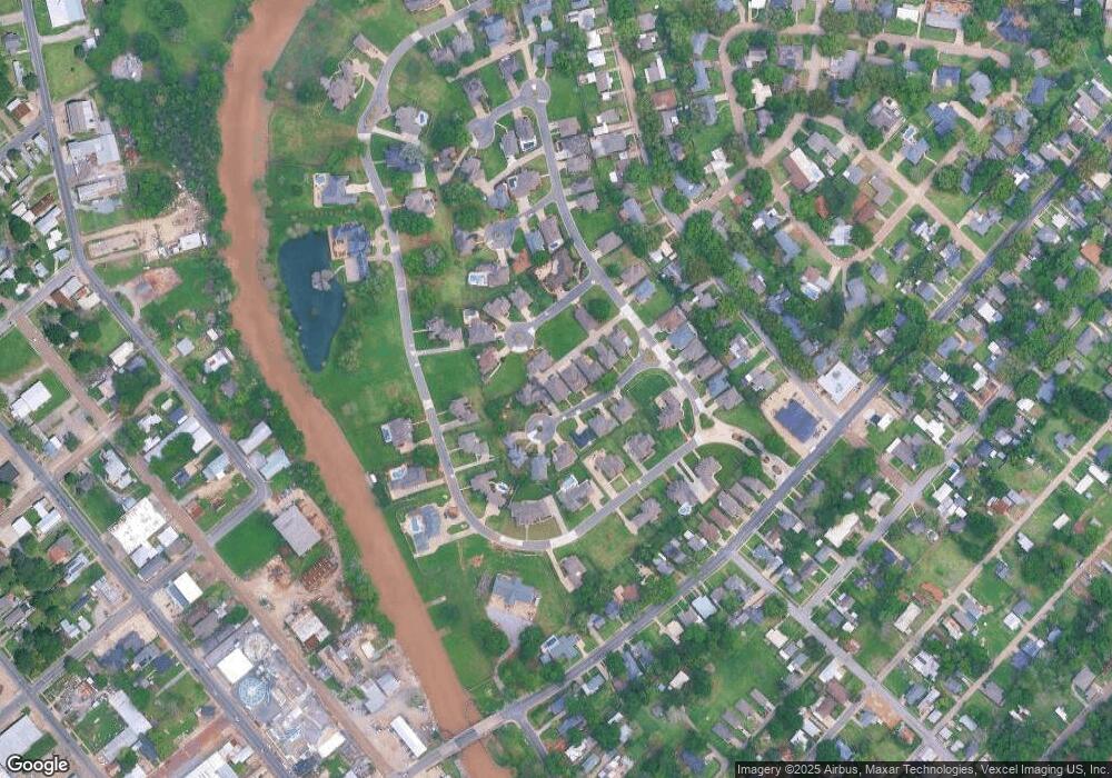 10 Steamboat Bnd Blvd, New Iberia, LA 70563 - photo 1