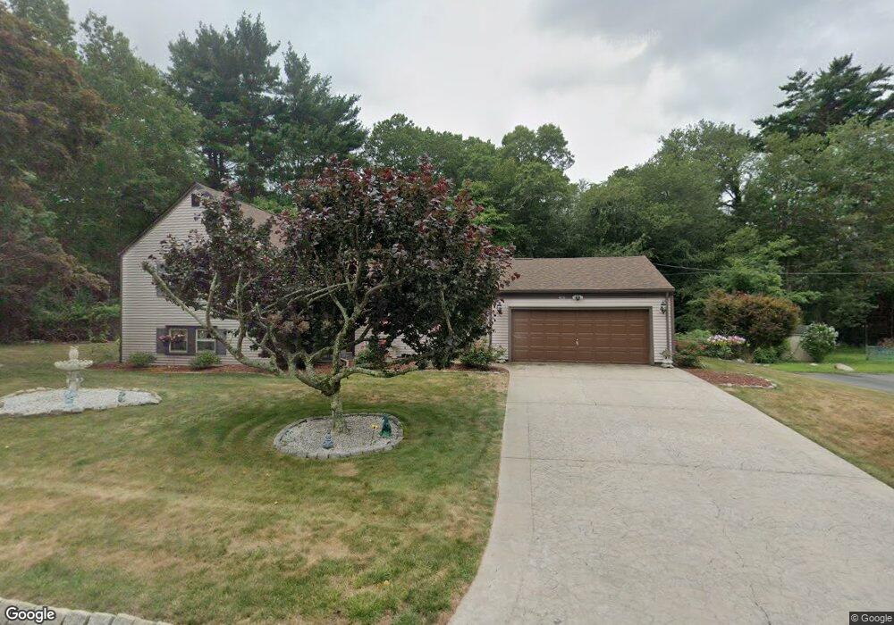 426 Gulf Rd W, South Dartmouth, MA 02748 - photo 1