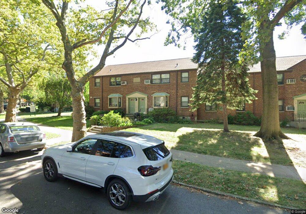 57-44 246th Crescent unit 91B, Little Neck, NY 11362 - photo 1