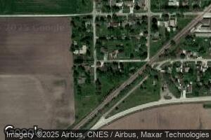 207 W Maple St, Roberts, IL 60962