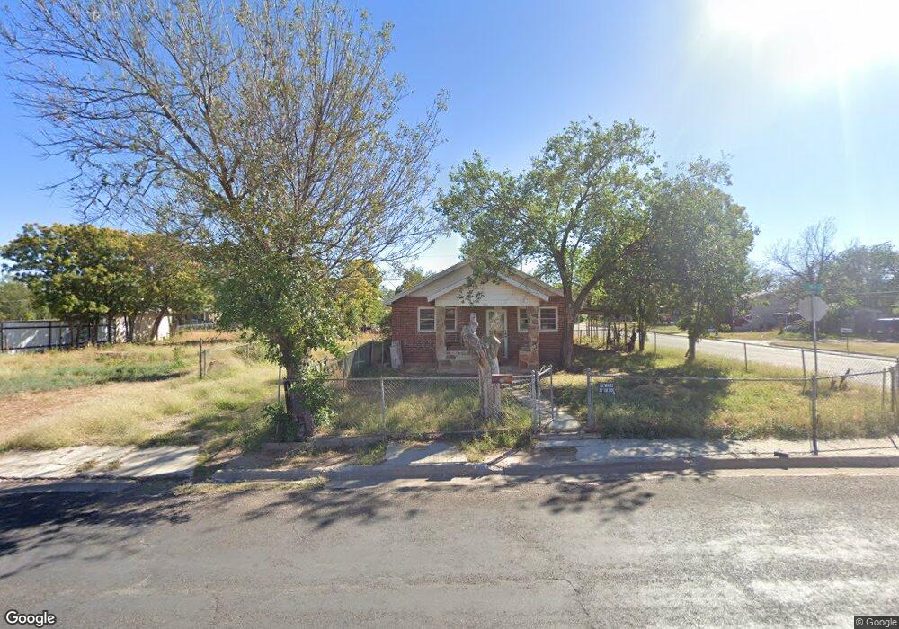 700 E 15th St, Big Spring, TX 79720 - photo 1