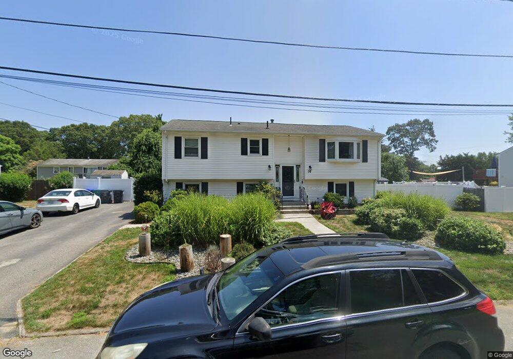 70 Tell St, Warwick, RI 02889 - photo 1