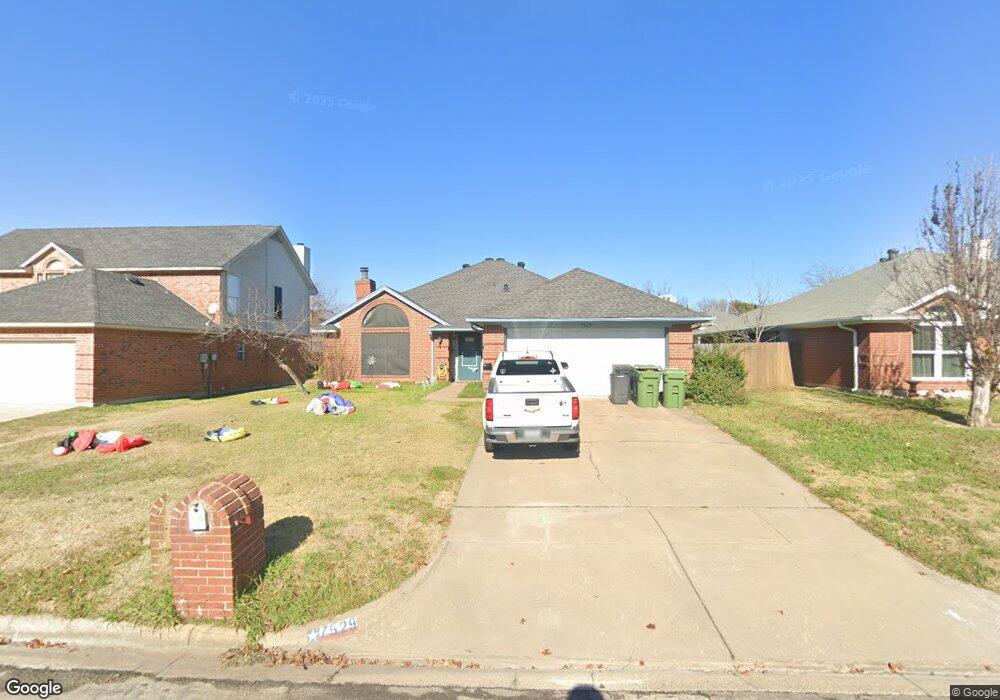 7529 Steward Ln, North Richland Hills, TX 76182 - photo 1