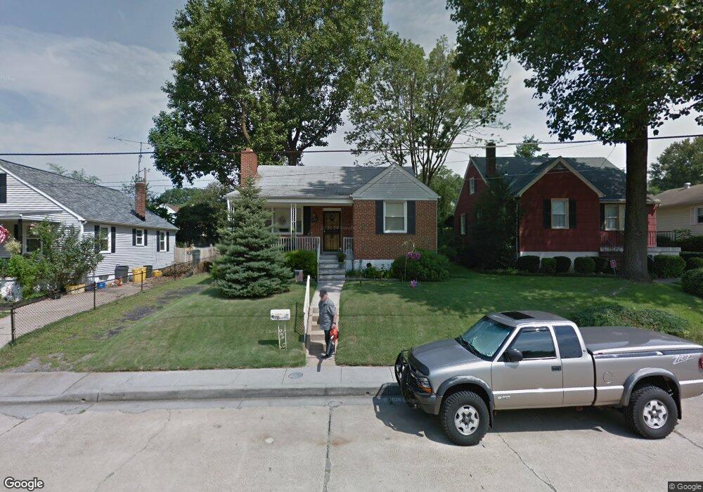 1556 Sulphur Spring Rd, Halethorpe, MD 21227 - photo 1