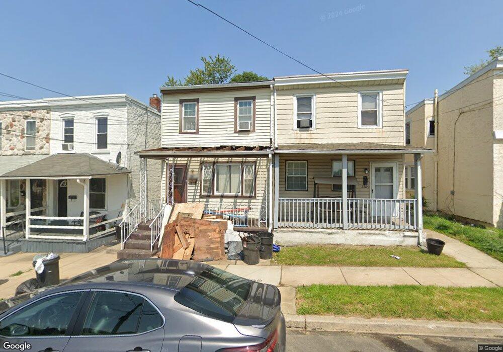 3506 W 4th St, Marcus Hook, PA 19061 - photo 1