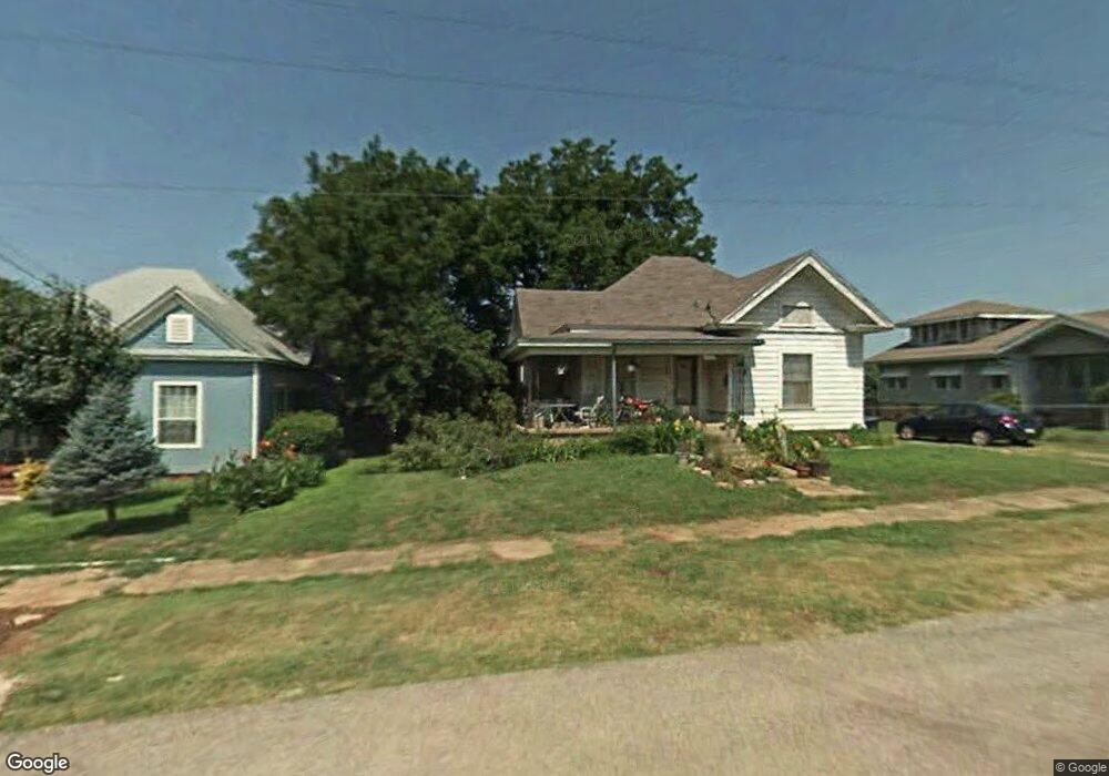 1120 E 2nd St, Sulphur, OK 73086 - photo 1