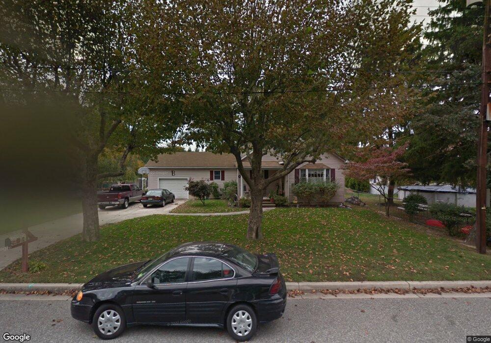 10 S Cedarwood Ave, Penns Grove, NJ 08069 - photo 1