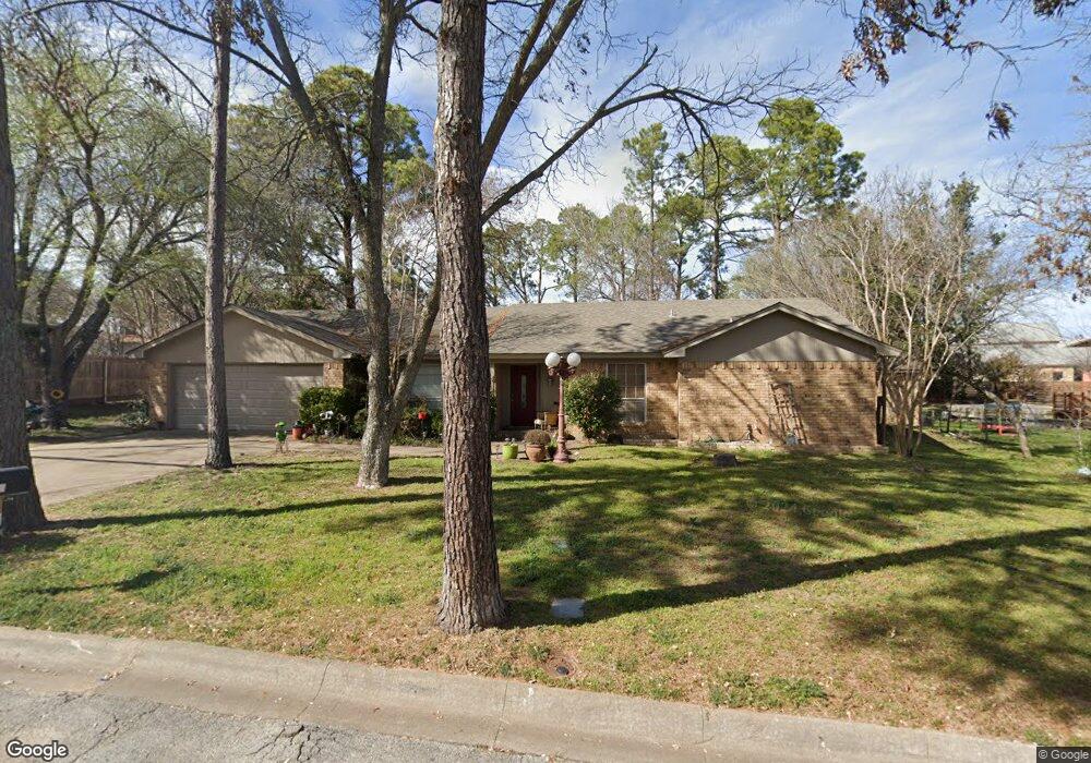 803 Hilltop Dr, Weatherford, TX 76086 - photo 1