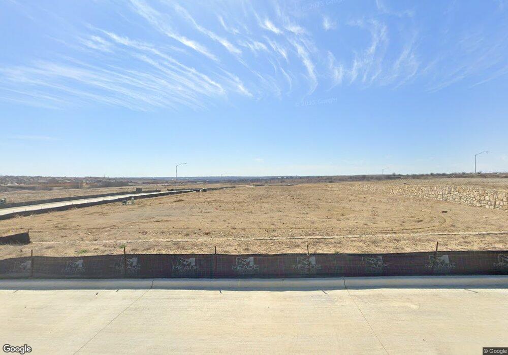 900 Valle Ct, Fort Worth, TX 76108 - photo 1