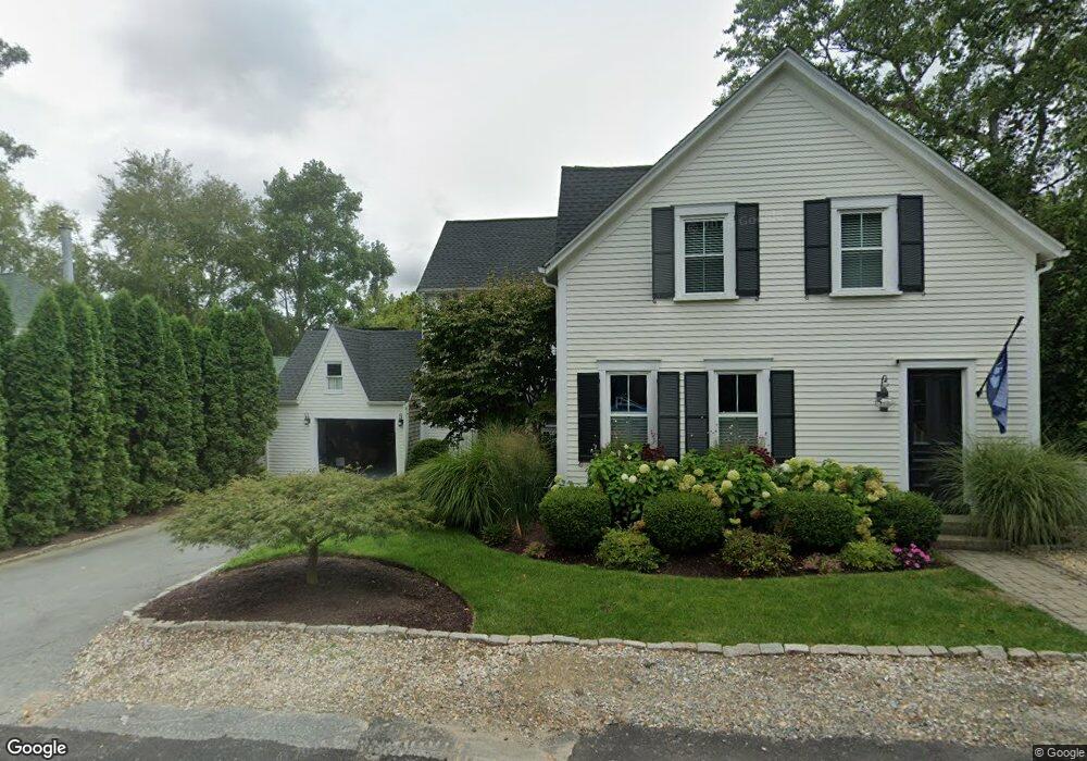 13 Oakland St, Mattapoisett, MA 02739 - photo 1