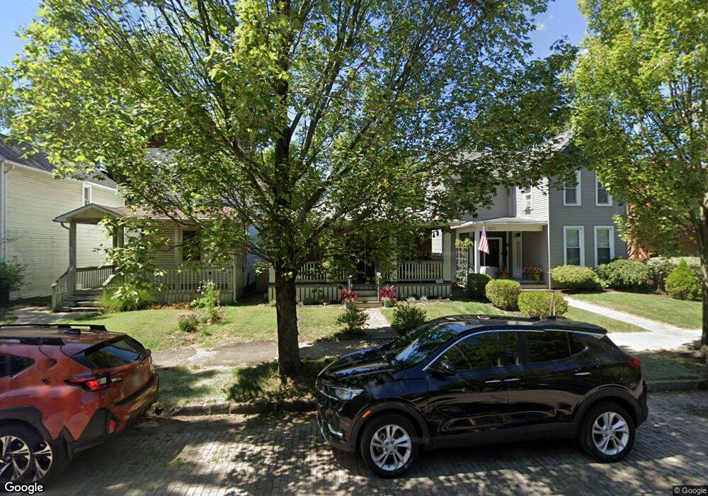 1067 Pennsylvania Ave, Columbus, OH 43201 - photo 1