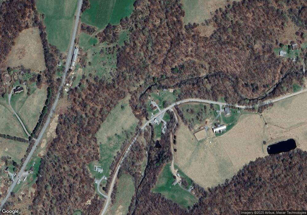 121 Gridline Rd, Honesdale, PA 18431 - photo 1