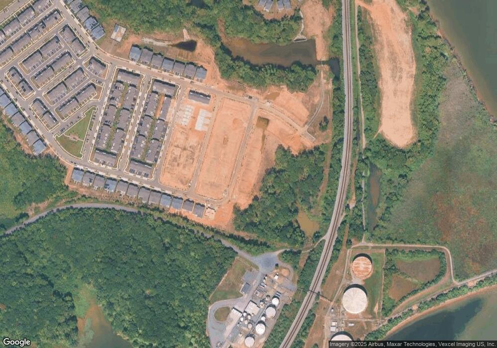 18324 Moss Garden Rd, Dumfries, VA 22026 - photo 1