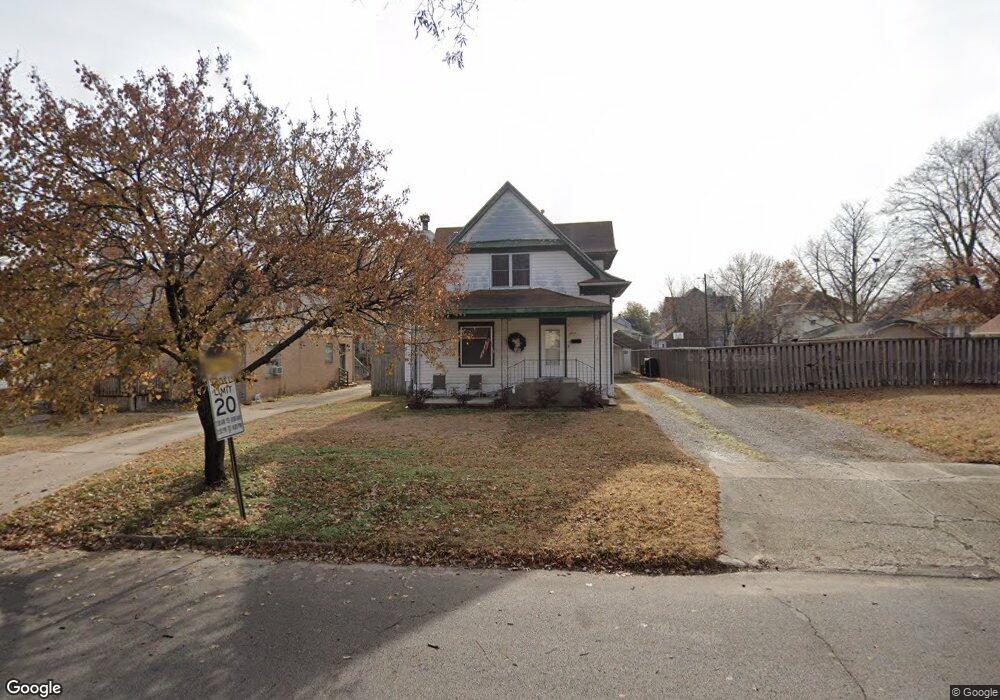 1418 Corning Ave, Parsons, KS 67357 - photo 1