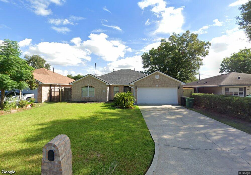 4937 Redbud St, Houston, TX 77033 - photo 1