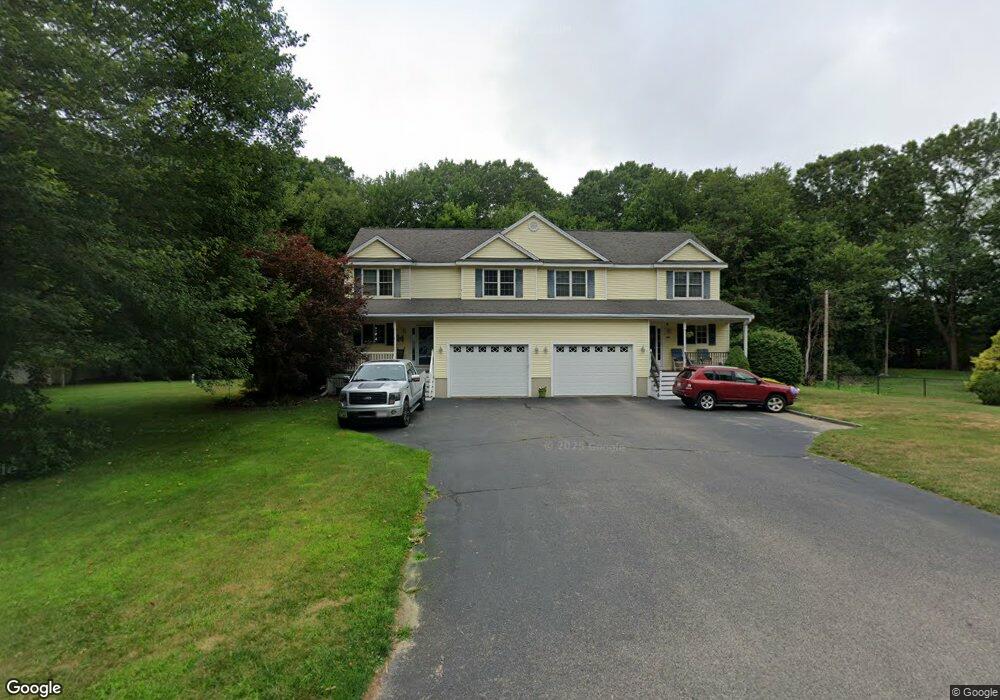 82 B Mechanic St unit 2, Foxborough, MA 02035 - photo 1