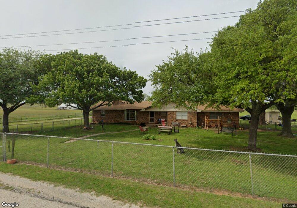 3932 Old Decatur Rd, Alvord, TX 76225 - photo 1