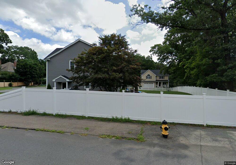 305 Bacon St, Waltham, MA 02451 - photo 1