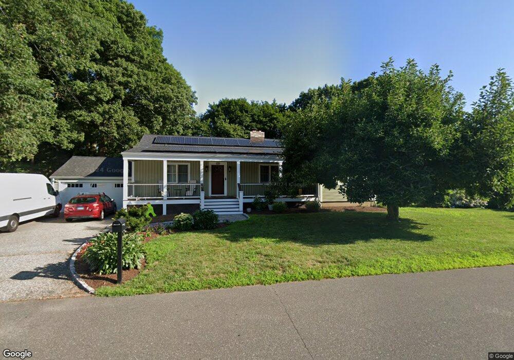 110 Edgemoor Rd, Bridgeport, CT 06606 - photo 1