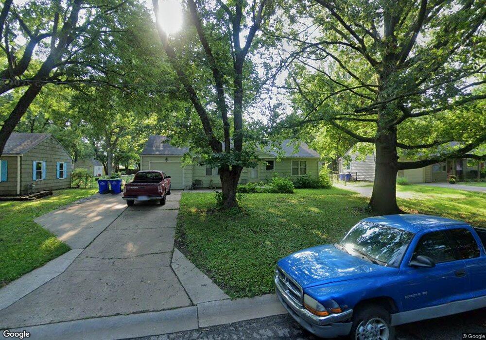 6601 Switzer St, Shawnee, KS 66203 - photo 1