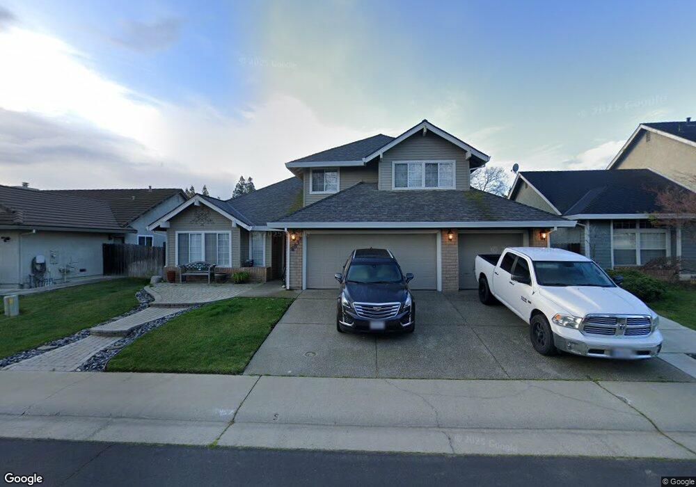 5832 Laguna Breeze Way, Elk Grove, CA 95758 - photo 1