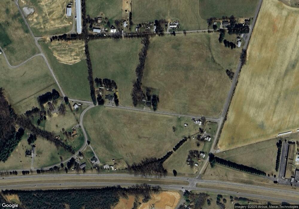 211 Old Farms Rd, Luray, VA 22835 - photo 1