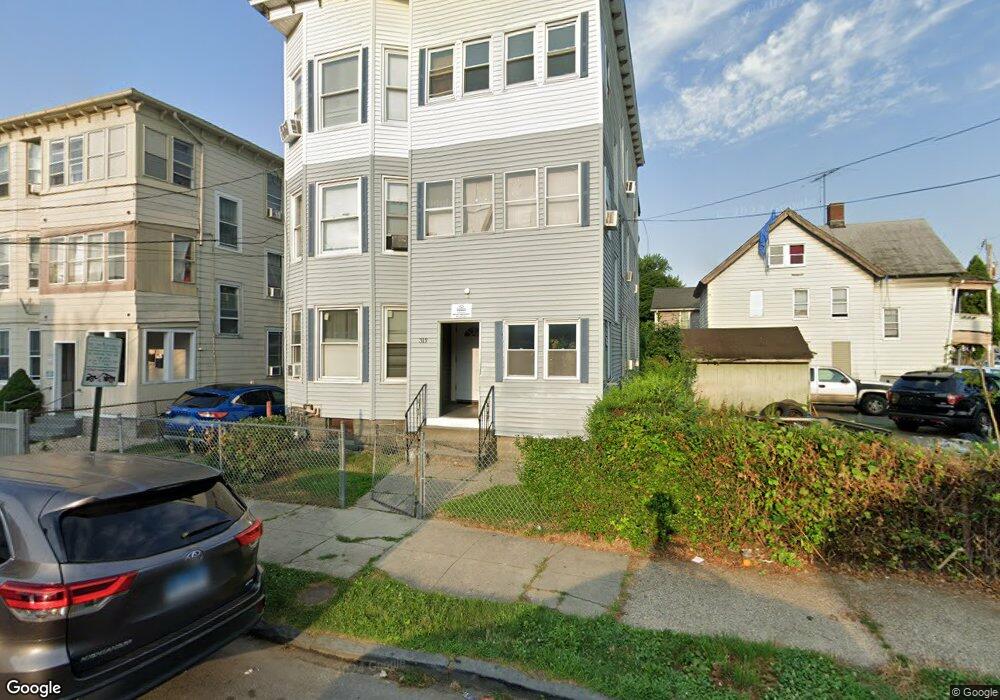 319 Bunnell St, Bridgeport, CT 06607 - photo 1